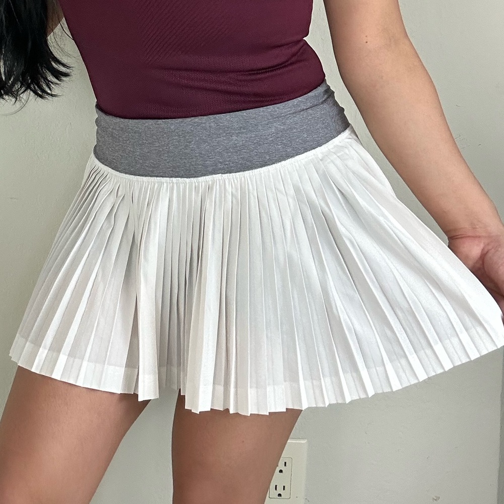 Lulu Lemon Tennis Skirt